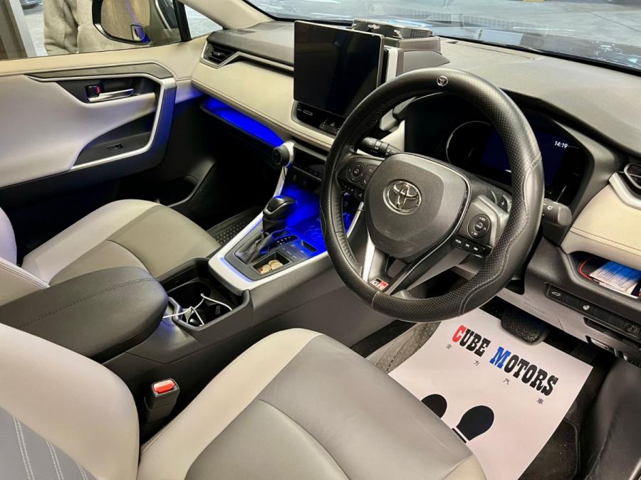 RAV4 Deluxe - Image 3